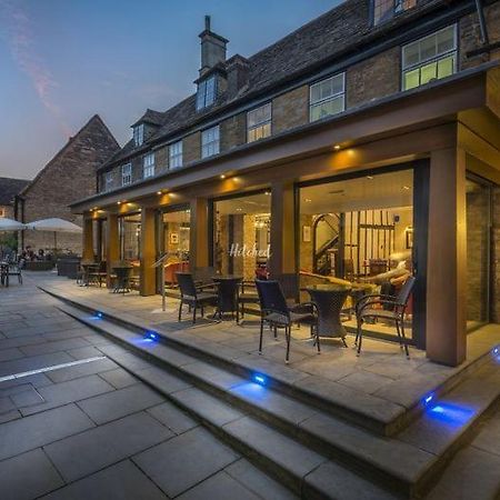 The Talbot Hotel, Oundle , Near Peterborough Eksteriør billede