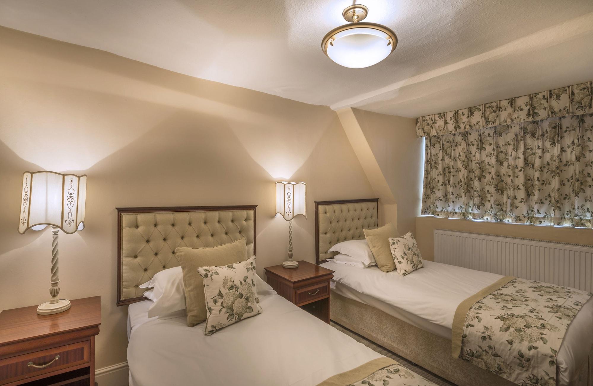 The Talbot Hotel, Oundle , Near Peterborough Eksteriør billede