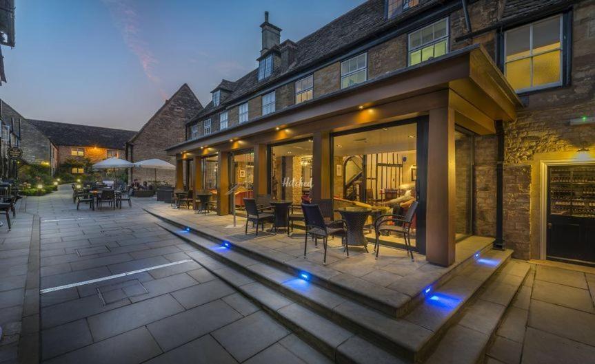 The Talbot Hotel, Oundle , Near Peterborough Eksteriør billede