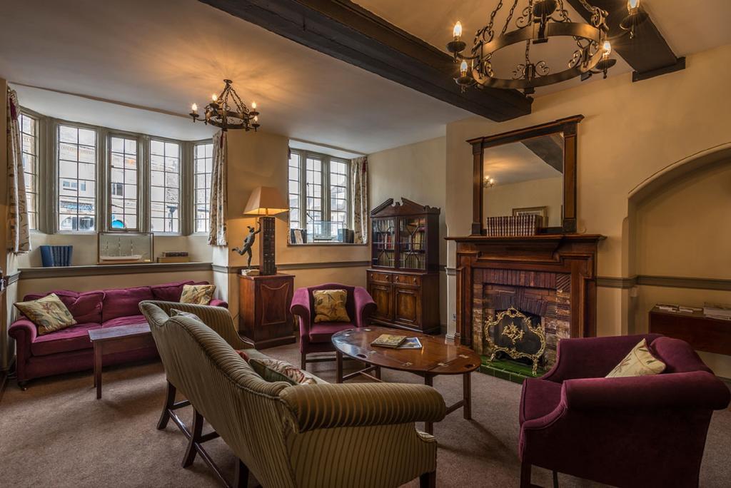The Talbot Hotel, Oundle , Near Peterborough Eksteriør billede