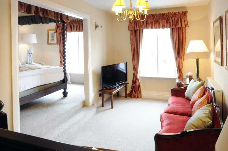 The Talbot Hotel, Oundle , Near Peterborough Eksteriør billede